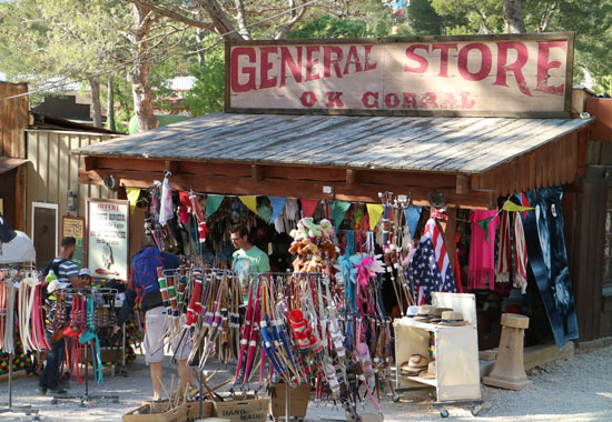 Petit général store
